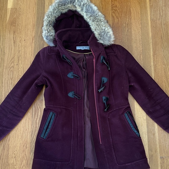 Women's Plum Toggle Puffer Coat with Faux Fur Hood - Picture 1 of 4